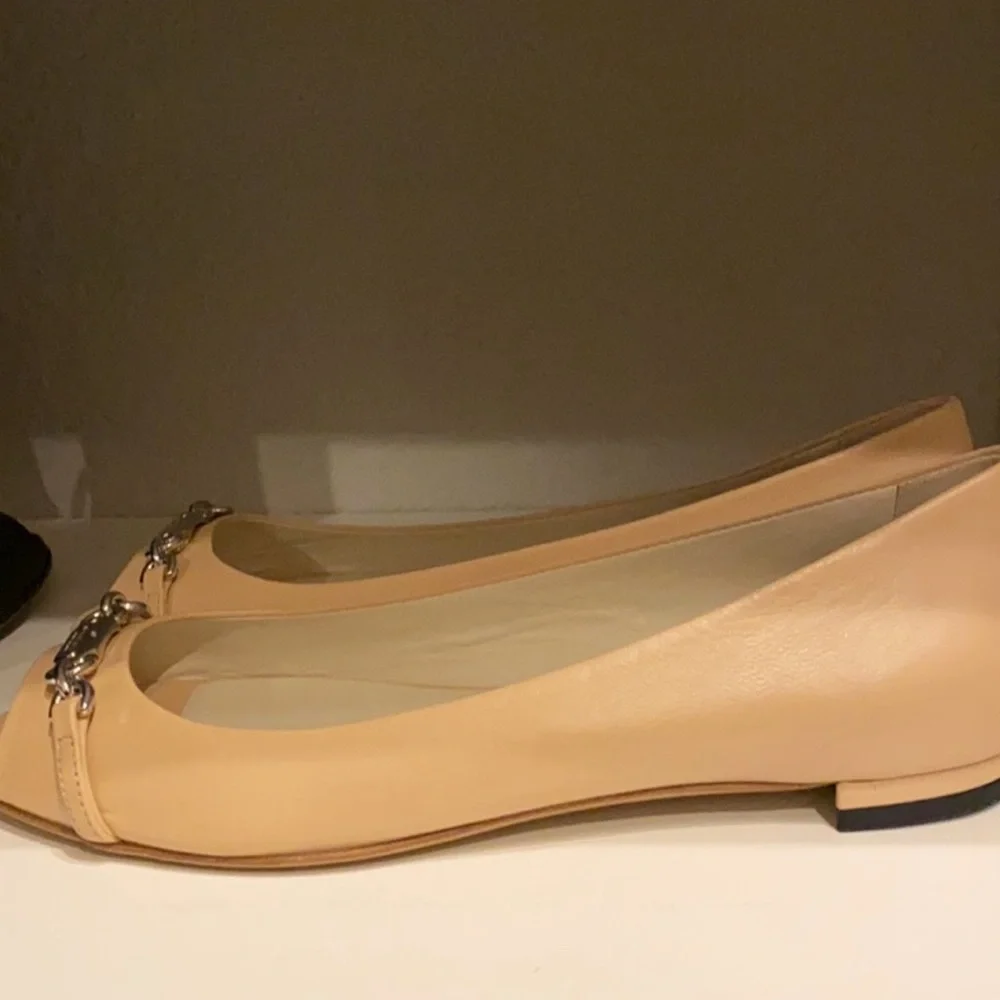 GUCCI TAN FLATS - Picture 7 of 11